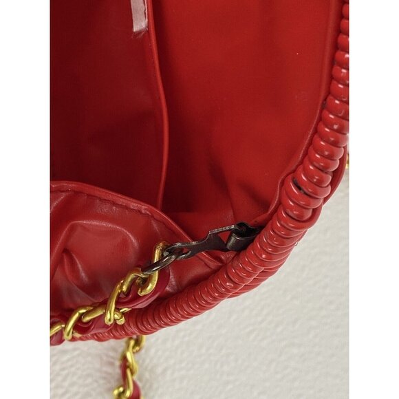 Red Woven Hard Shell Lined Crossbody 21" Gold Chain Strap Bag Gold Snap READ - Picture 16 of 16